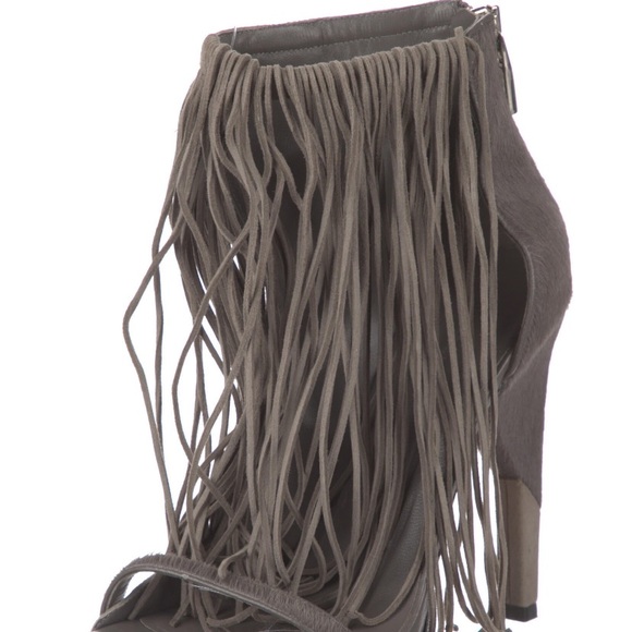 Alexander Wang - Picture 4 of 5